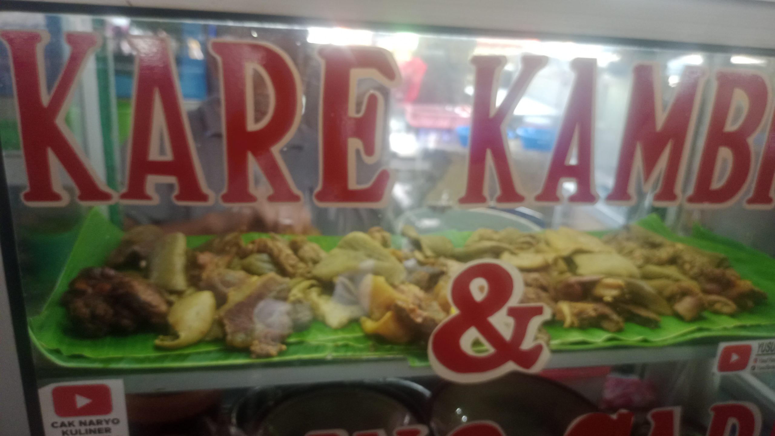 Romansa di Balik Kare Kambing Cak Wi Pasar Turi: Rasa, Kenangan, dan Persahabatan