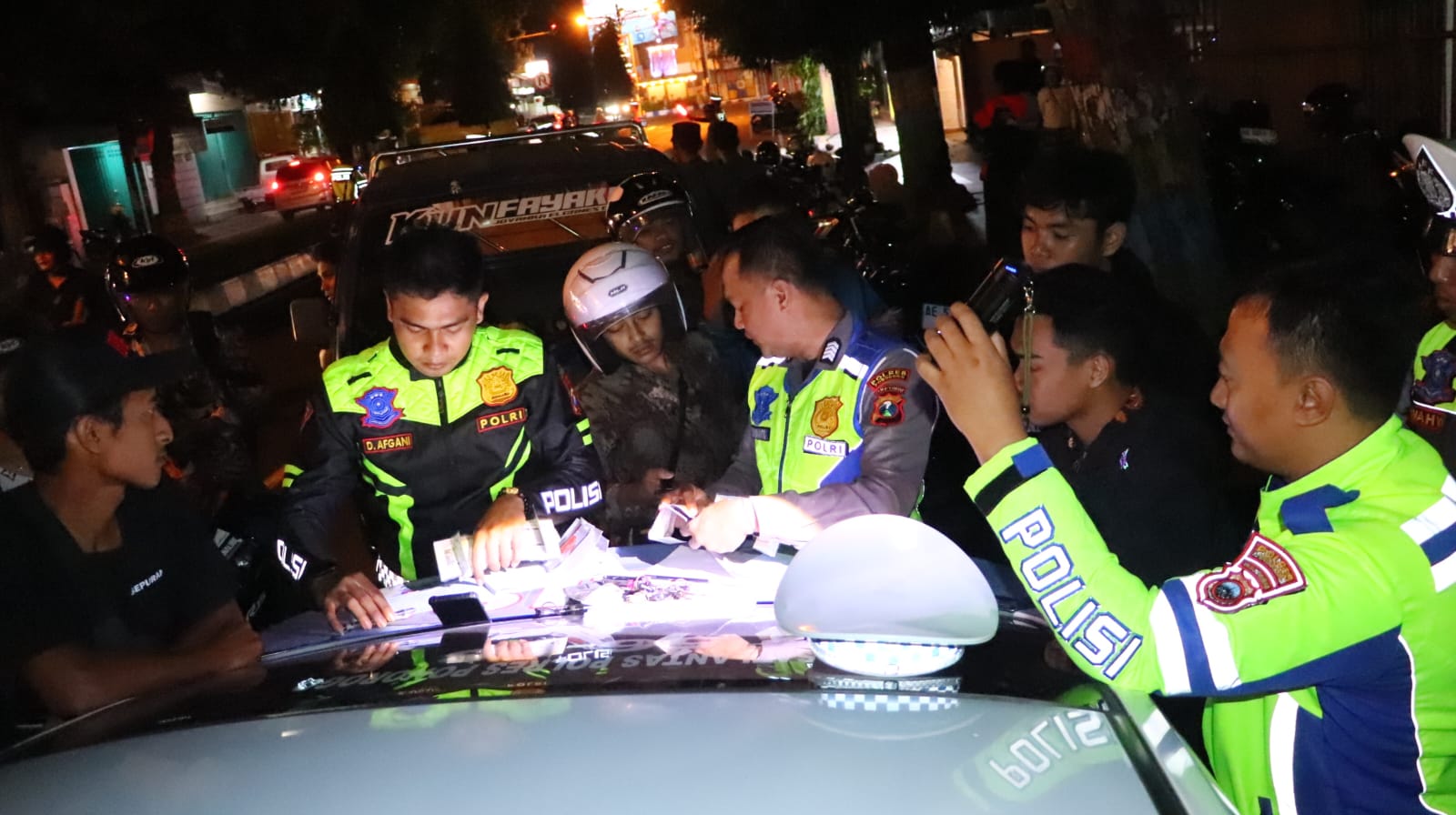 PREMAN DIUSIR, BALAPER DIBUBARKAN: POLRES PONOROGO TAK MAU KECOLONG MIMPI DI MALAM JUMAT