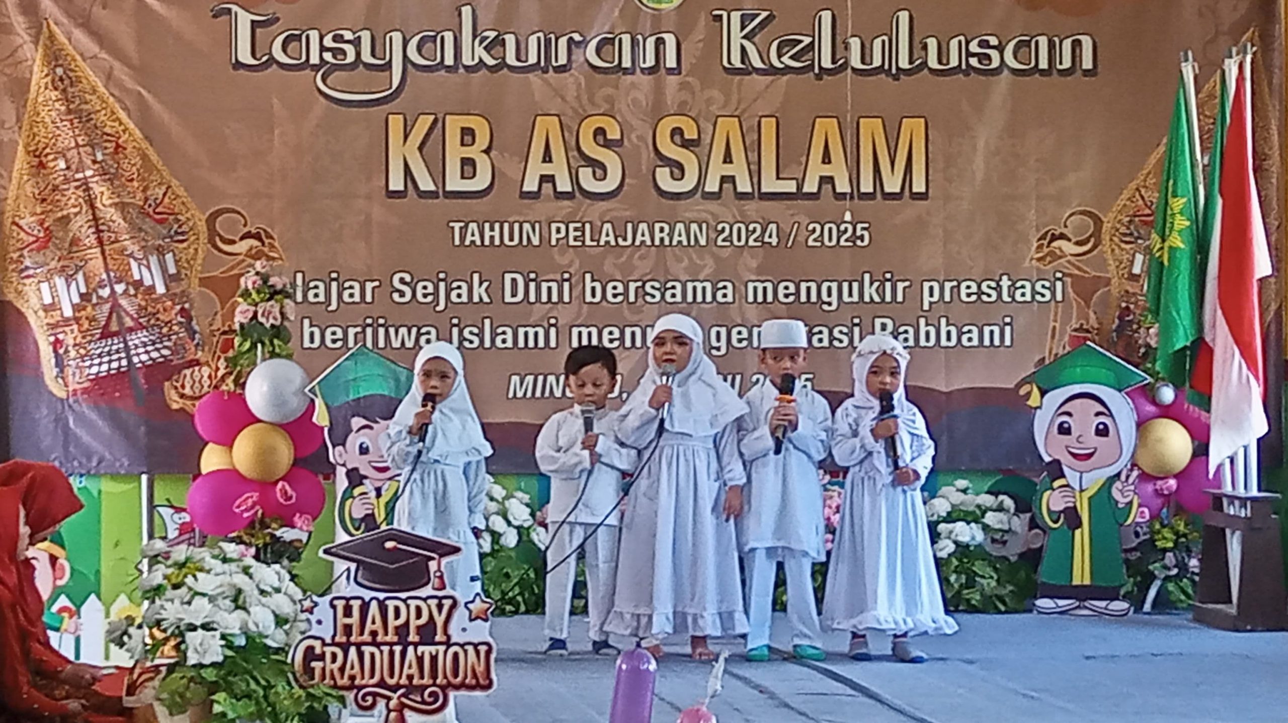 Tangis Lucu Tasyakuran Kelulusan KB As-Salam: Dari Mainan ke Masa Depan Rabbani Tanggul, Jember – garengpetruk.com