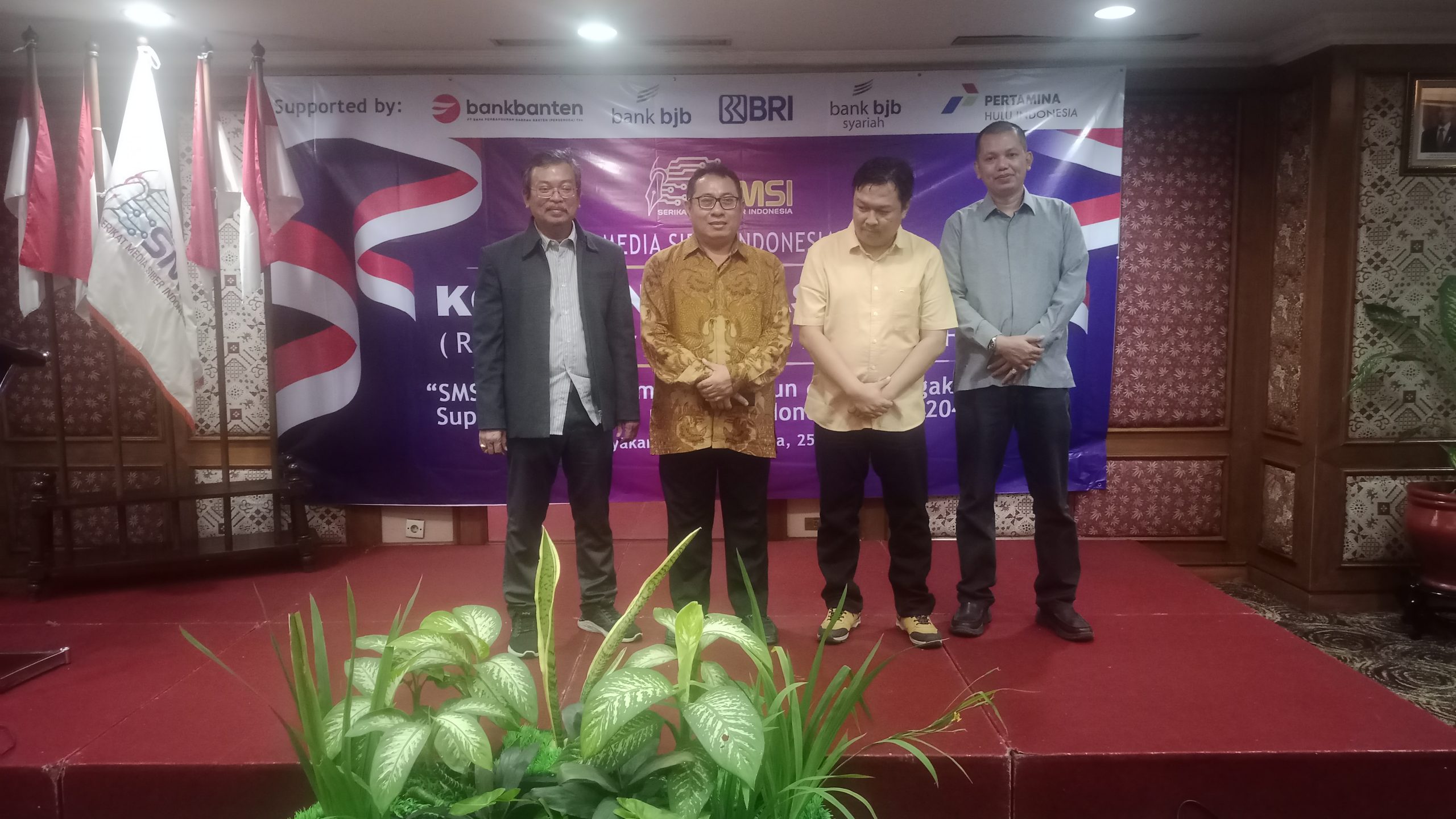 Arfian Bersama Ketua Umum dan Jajaran SMSI