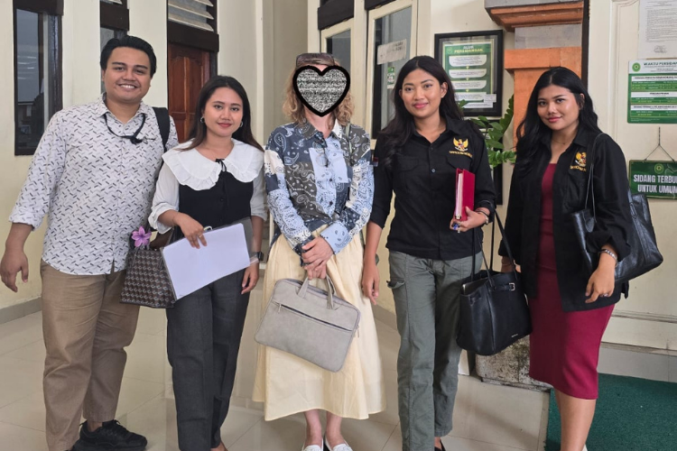 WNA Rusia di dampingi oleh tim kuasa hukum