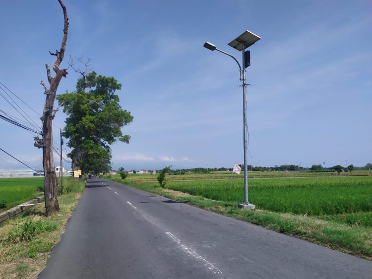 Lampu Jalan di Klaten Mati, Warga Mulai Khawatir, Hantu pun Bingung Mau Nongol di Mana