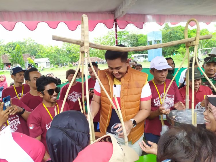 Festival Dawet Bayat: Es Gratis, Tawa Gratis, Politik Terselip Tipis-tipis!